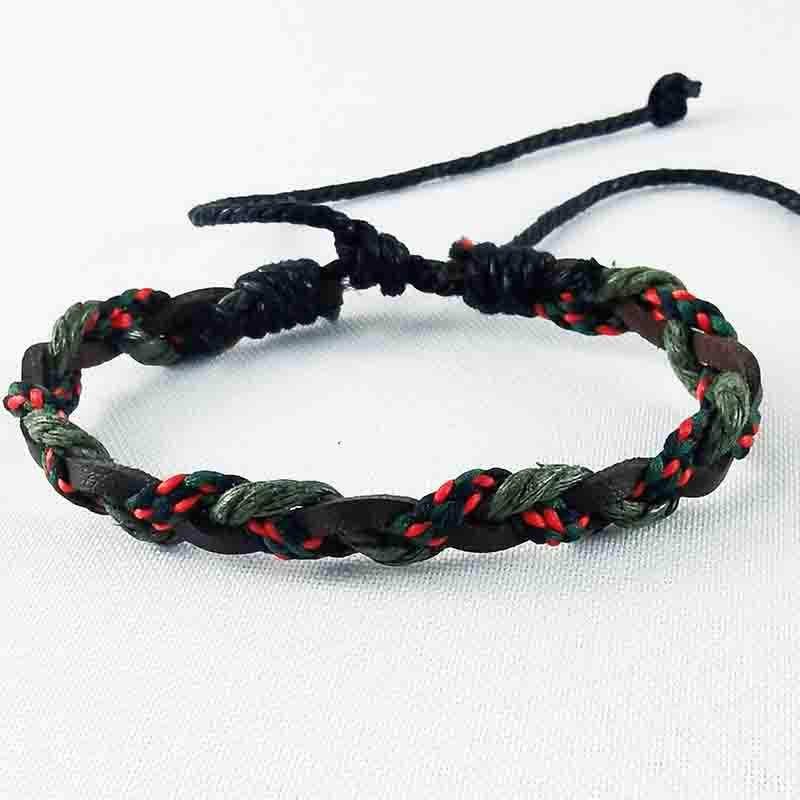 Trendy Unisex Woven Bracelet: Stylish Multicolor European & American Design for Couples