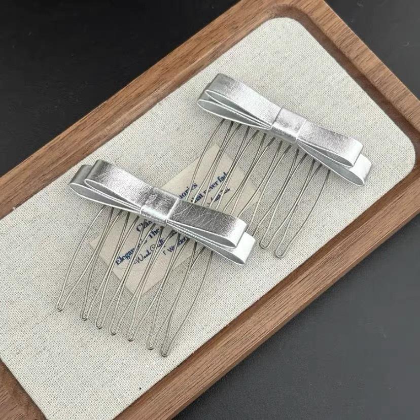 1PC Bangs Broken Hair Sorting Hair Comb Women Girls Cute Butterfly Knot Hair Clip Bow Flower Korean Sweet Inverted Comb Hair Accessories Jewelry