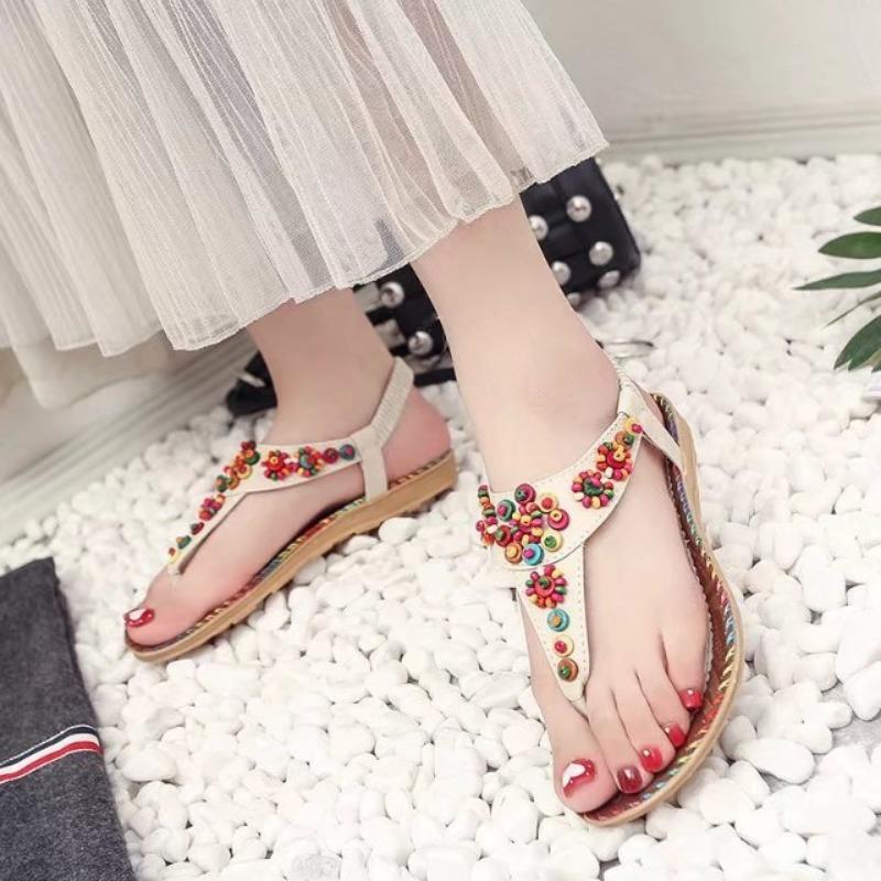 

Summer new flat-bottomed colored beach shoes 1-42 large size sweet bohemian sandals 36 бежевый