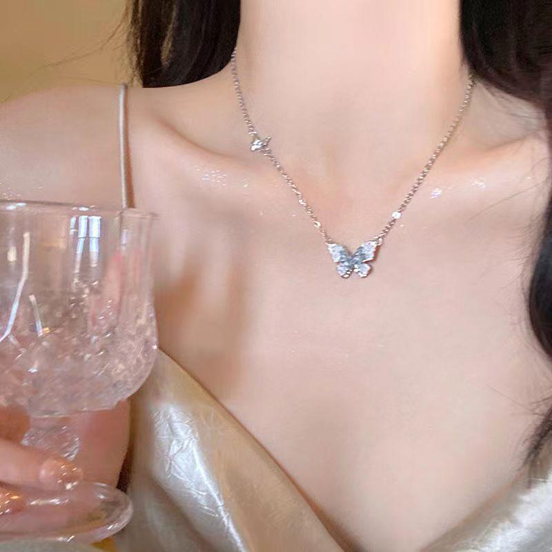 Korean Style Pearl & Butterfly Clavicle Choker Necklace for Women