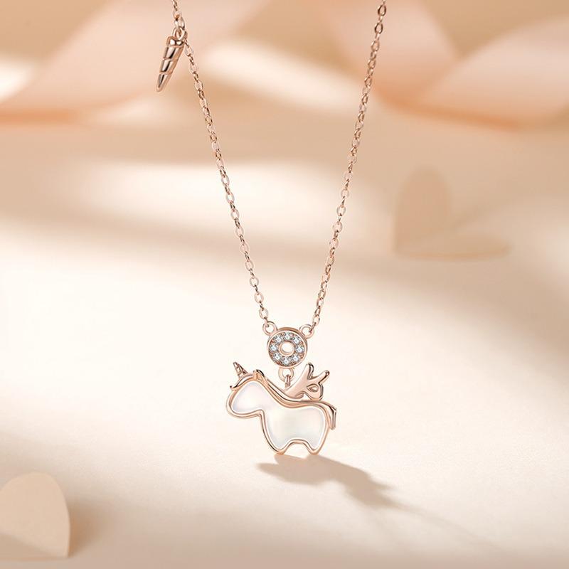 Cute Dreamy Unicorn Clavicle Necklace Sweet White Mother Of Pearl Jewelry For Women