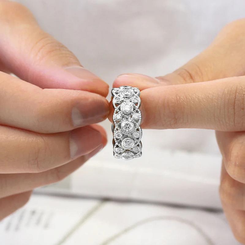 Huitan New  Design Women Rings Full Paved Round Cubic Zirconia Eternity Wedding Band Accessories Luxury Statement Jewelry