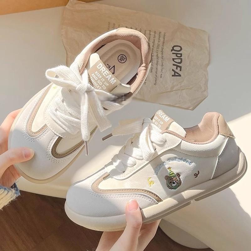 High-value spring board shoes women's 2025 new versatile ins single shoes girls platform white shoes German training shoes