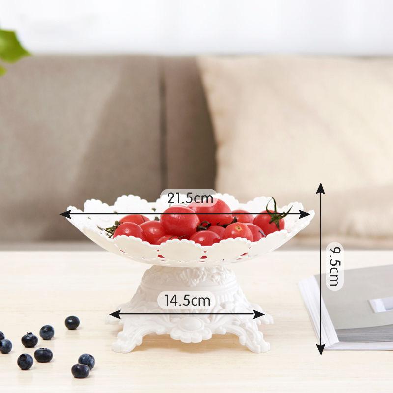 Mehrschichtiger Obstteller im europäischen Stil, kreativer dreischichtiger Tortenständer, modischer Snackteller aus Trockenfrüchten, Bonbonteller, modernes Wohnzimmer, Zuhause