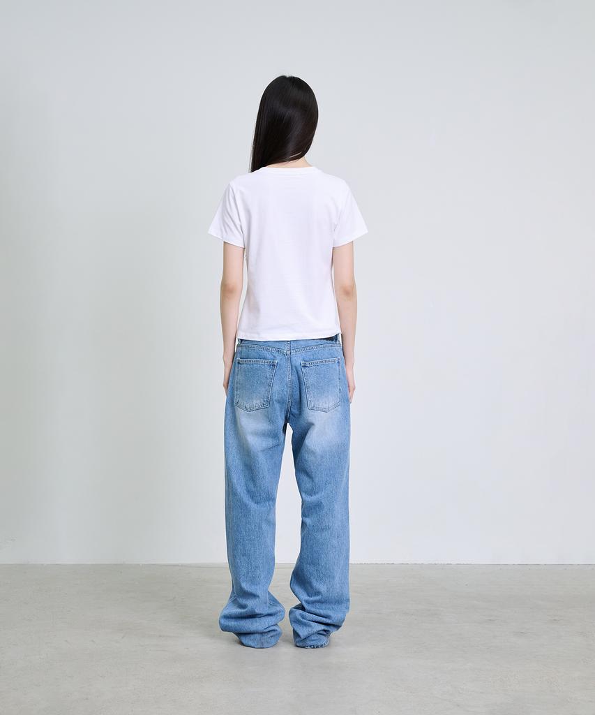 Deoaeteus Hook Detail Short Sleeve T-Shirt_White