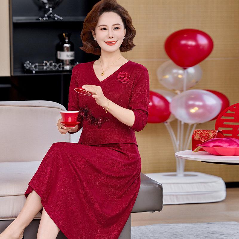 Elegant Red Wedding Banquet Mother-of-the-Bride Dress 2026