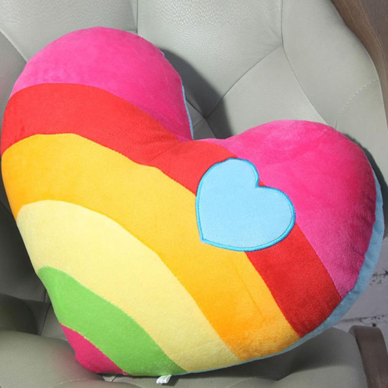 Lovely Soft Stuffed Throw Pillow Plush Cushion Nap Love Heart Pillow Toy 40cm*32cm
