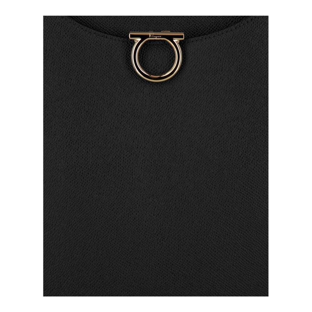 Salvatore Ferragamo Gemini Leather Shoulder Bag Black