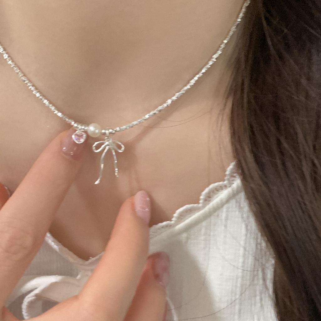 Broken Silver Bow Pearl Necklace Light Luxury Niche High-end Clavicle Chain New Neck Chain Accessories Women's Models
