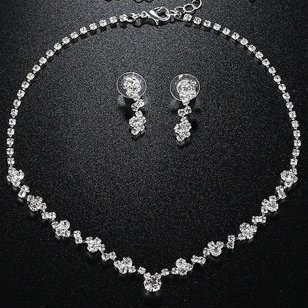 Elegant Rhinestone Earrings & Necklace Set - Women's Luxury Fashion Jewelry