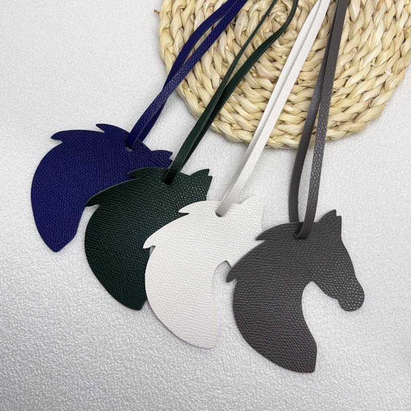 Retro Leather Horse Head Bag Charm Soft Durable Decor Accessory for Backpack Handbag Keychain Suitable for Daily Use Gifting