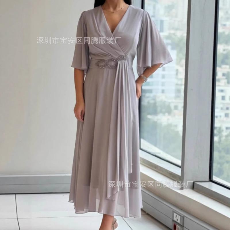 Nouvelle robe midi et longue en mousseline unie, sexy, à taille cintrée et col en V pour femmes
