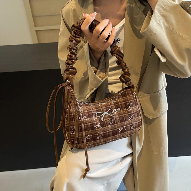 Sweet Bow Shoulder Bags Women England Style Plaid Handbags  New Cloth Lightweight Large Capacity Messenger Bags Luxury