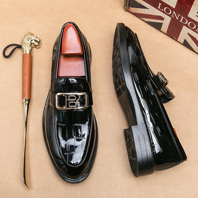 Cheap new men's shoes Brock leather shoes men's trendy low-top British style versatile soft sole Korean version casual tooling shoes men's