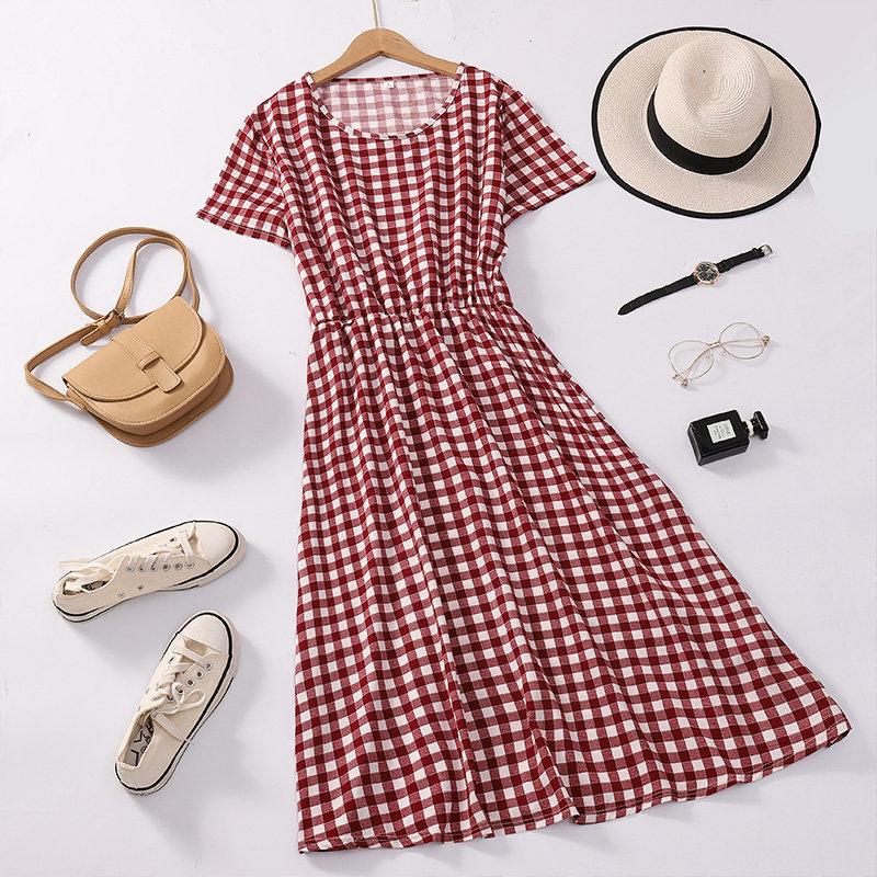 

Elegant Mid-Length Dress for Middle-Aged and Elderly Women - Short-Sleeved, Fashionable, and Age-Reducing. M