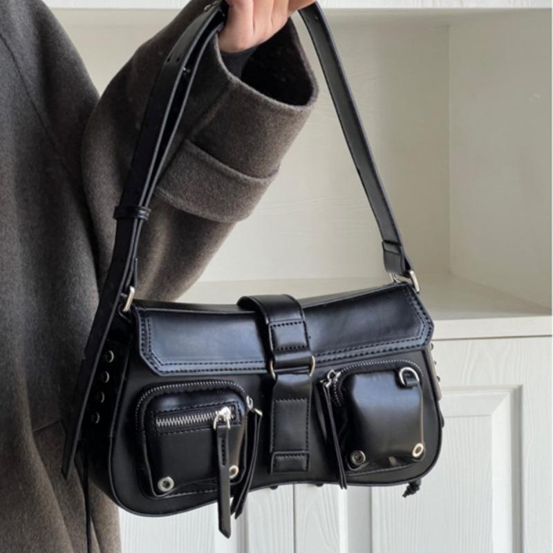 Trendy Texture Hot Girl Underarm Baguette Bag - Women's 2025 Niche Design Motorcycle Shoulder & Crossbody Bag