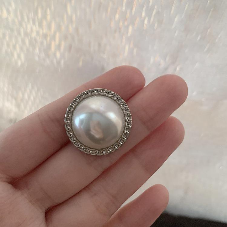 10Pcs Beautiful European Style Buttons Classic Pattern Oval Metal Shank Button Woman's Clothing Accessories