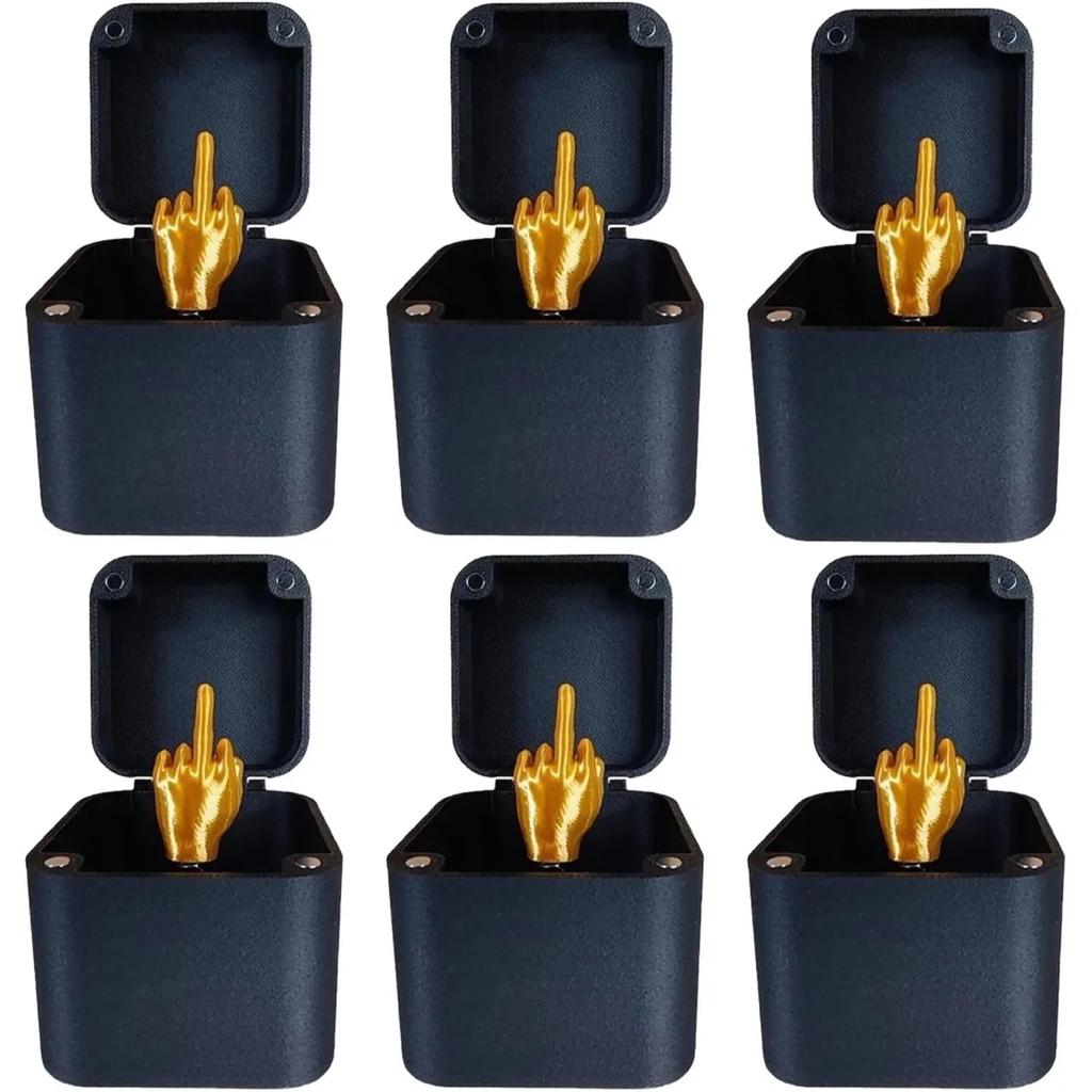 1PCS Middle Finger Surprise Gift Box Middle Finger in a Box Christmas Box Funny Creative Gifts Office Desk Decoration Crafts