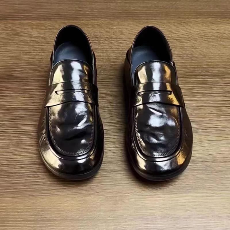Men Loafers Casual Shoes Genuine Leather Men's Walking Shoes New Handmade Moccasins Shoes Soft Soled Slip-on Leather Dress Shoes