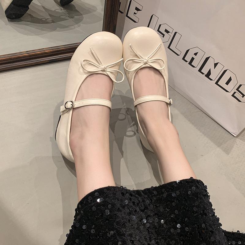 2025 summer shallow mouth milk yellow bag inner height increase bow buckle belt single shoes women round head Mary Jane shoes