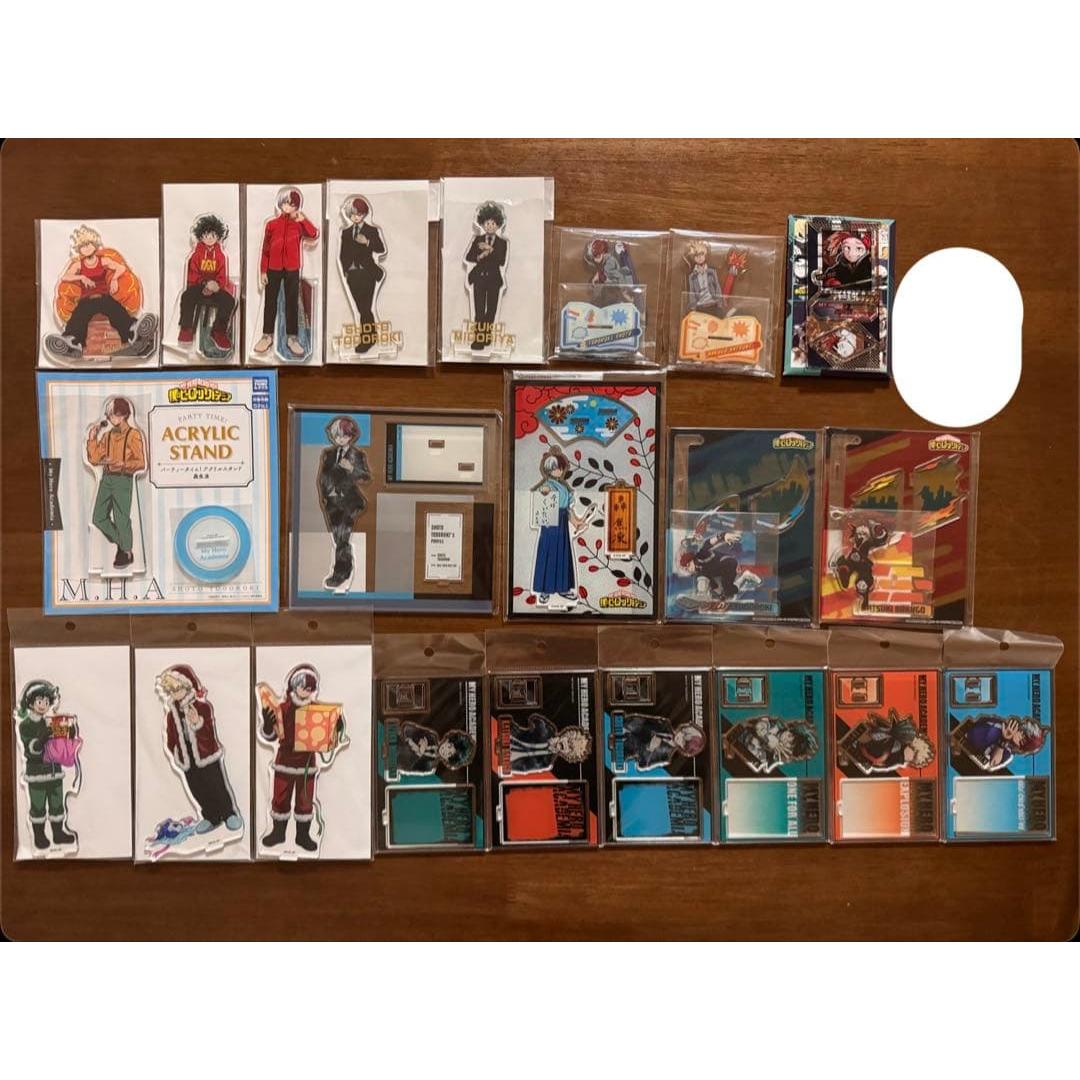Used [Bulk sale] My Hero Academia Goods Acrylic Stand Can Badge