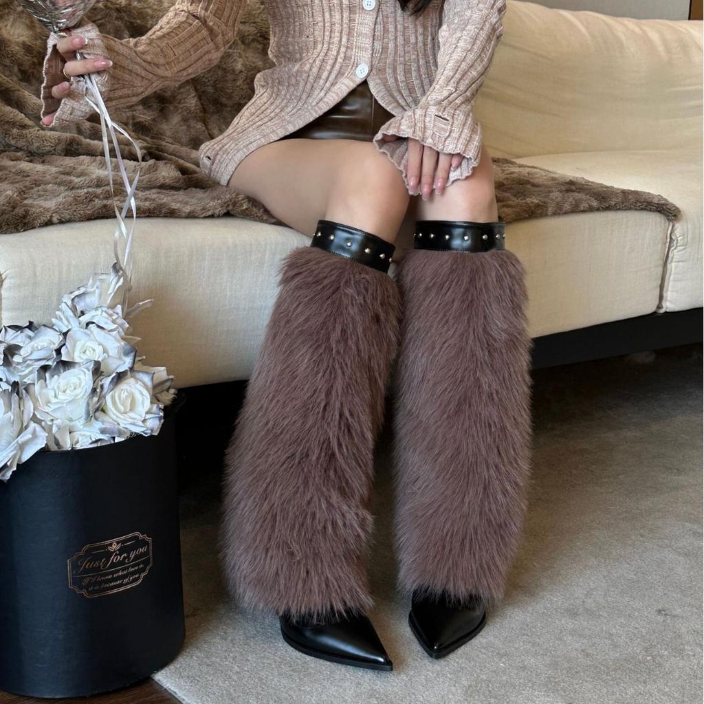 2025 autumn and winter new Mao Mao warm fashion boots European and American Mao Mao pointed boots Willow nails women's thin heel temperament boots