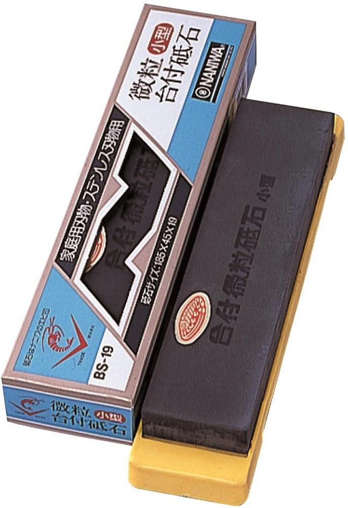 Naniwa Chemical Kamień do ostrzenia drobny ze stojakiem, Mały, BS-19#600