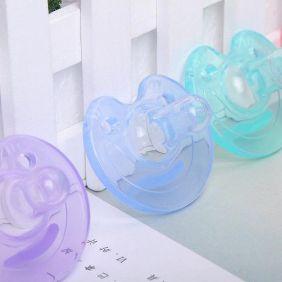 Newborn Baby Soft Silicone Round Orthodontic Dummy Pacifier Teat Nipple Soother