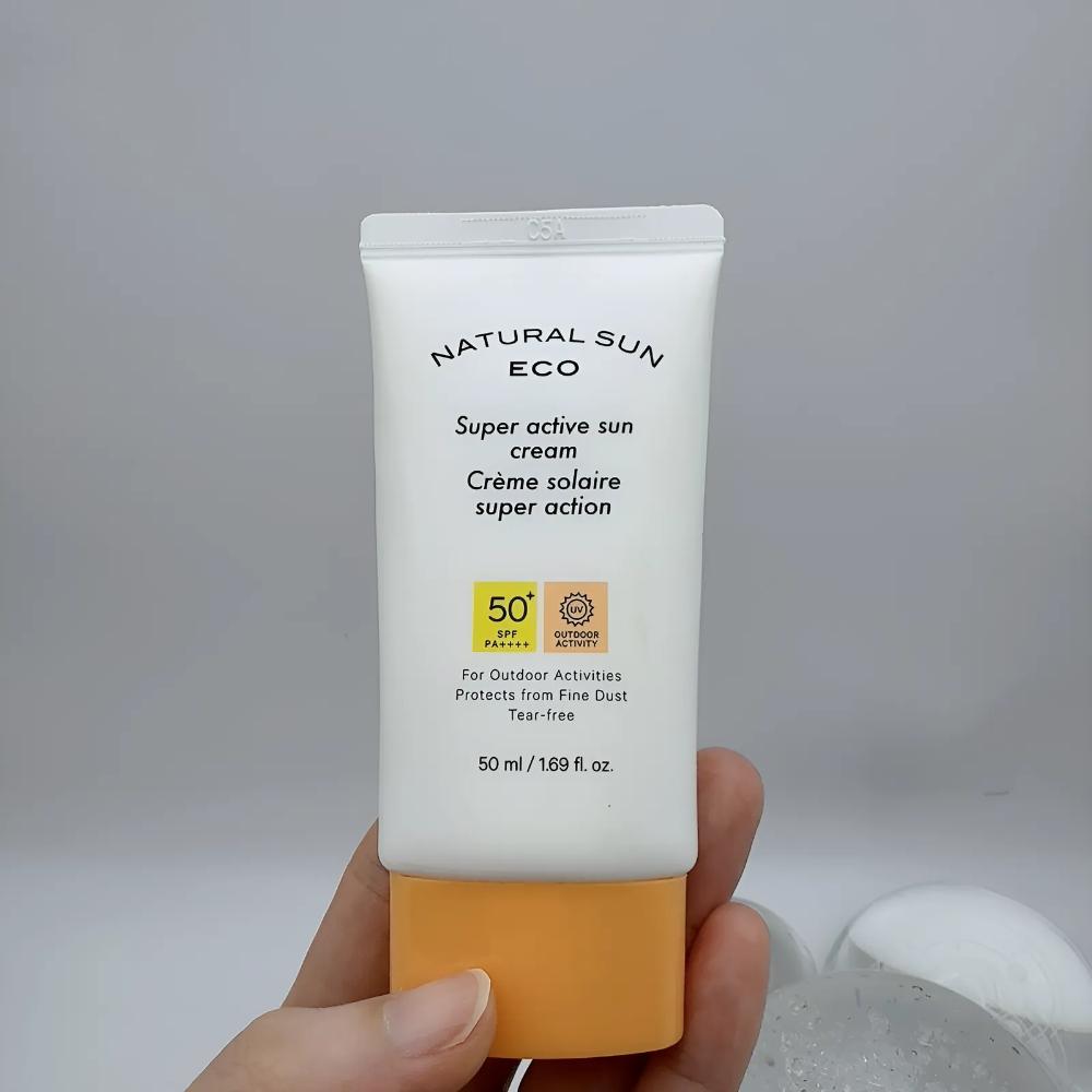 THE FACE SHOP Natural Sun Eco Super Active Sunscreen SPF50+ PA++++ – UV Defense Cream 50ml