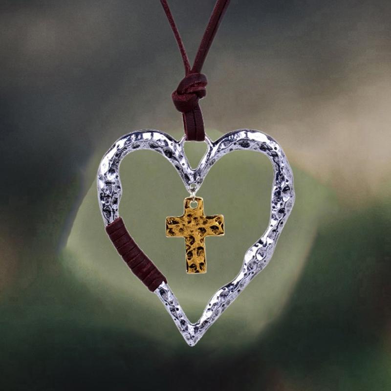 Crucifix Charm Pendant Necklace Heart Love Crucifix Chain Jewellery Filigree Design Leather Chain Jewelry Vintage Chok