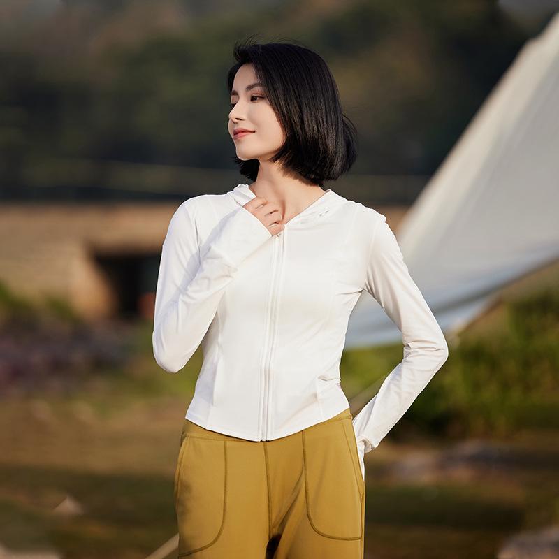Women's Summer Slimming Outdoor Yoga Sunscreen Jacket - Breathable 2025 Ice Silk UV Protection Coat