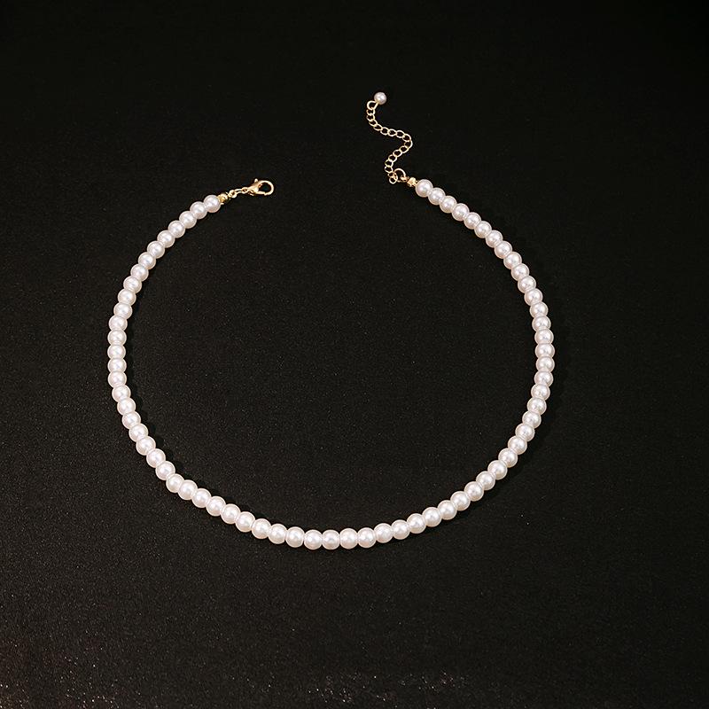 

White Pearl Clavicle Necklace - French Geometric Adjustable Design