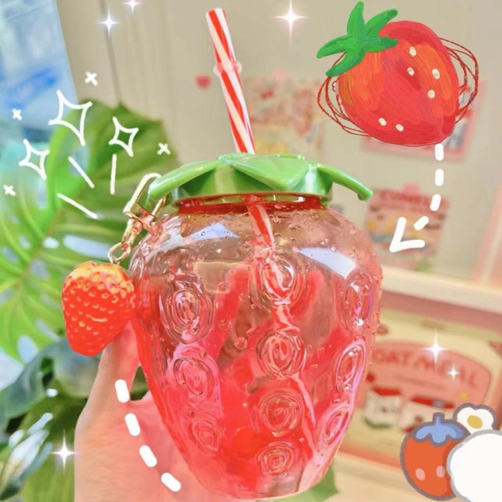 Strawberry Straw Cup, Plastic Cup, Cute Women's Casual Milk Tea Cup, Student Portable Water Cup, Water Bottle (Cannot Put Hot Water)