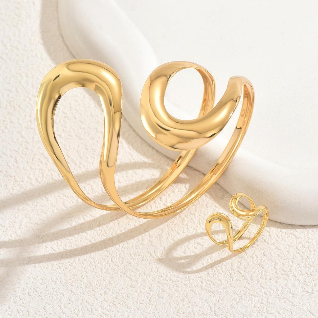 European and American Hot-selling Jewelry Personalized Hollow Smooth Metal Design Bracelet Ring Set Versatile Open Jewelry
