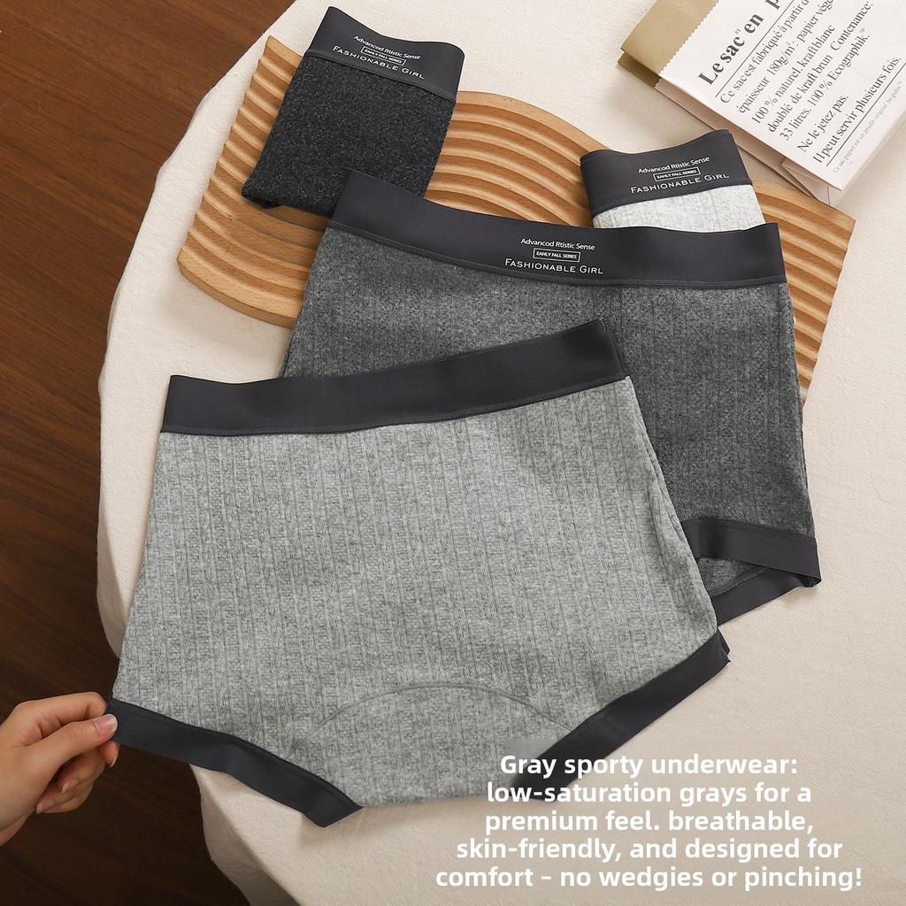 Girls Spring and Autumn Pure Cotton Antibacterial No Trace Breathable Hip Hip Mid Waist Triangle Briefs
