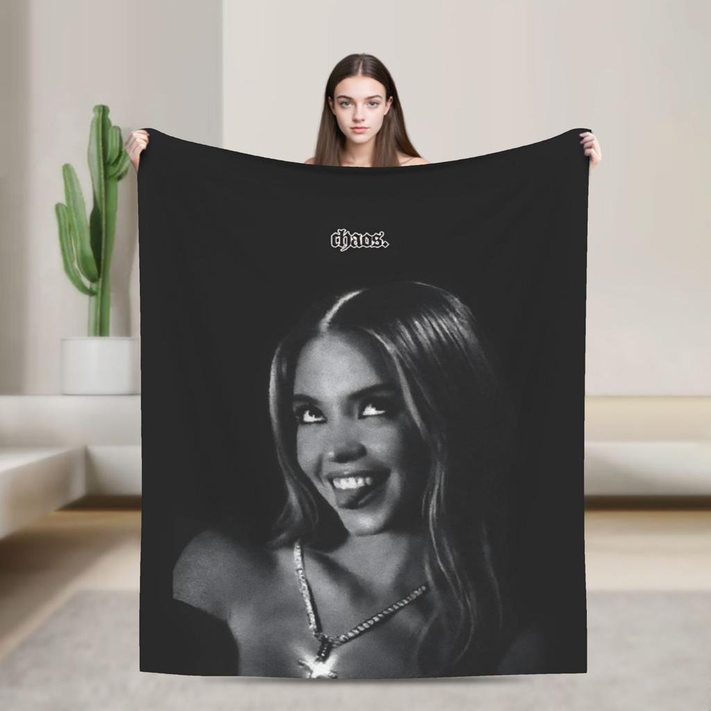 sydney sweeney Flannel Blanket  Super Soft Bedding Throws for Bedroom Picnic Novelty Bedspread Sofa Bed Cover