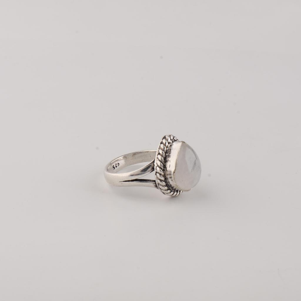 Natural Rainbow Moonstone Gemstone 925 Sterling Silver Handcrafted Jewelry Women Ring For All occasion RR-85-24