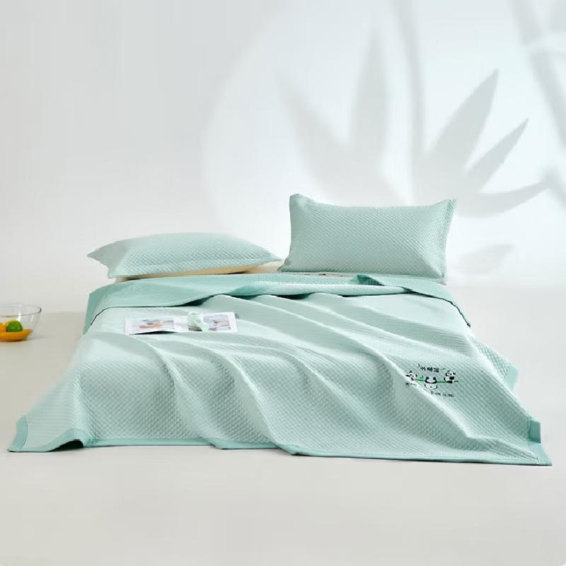 

Muji Cooling Bamboo Blend All-Season Quilt