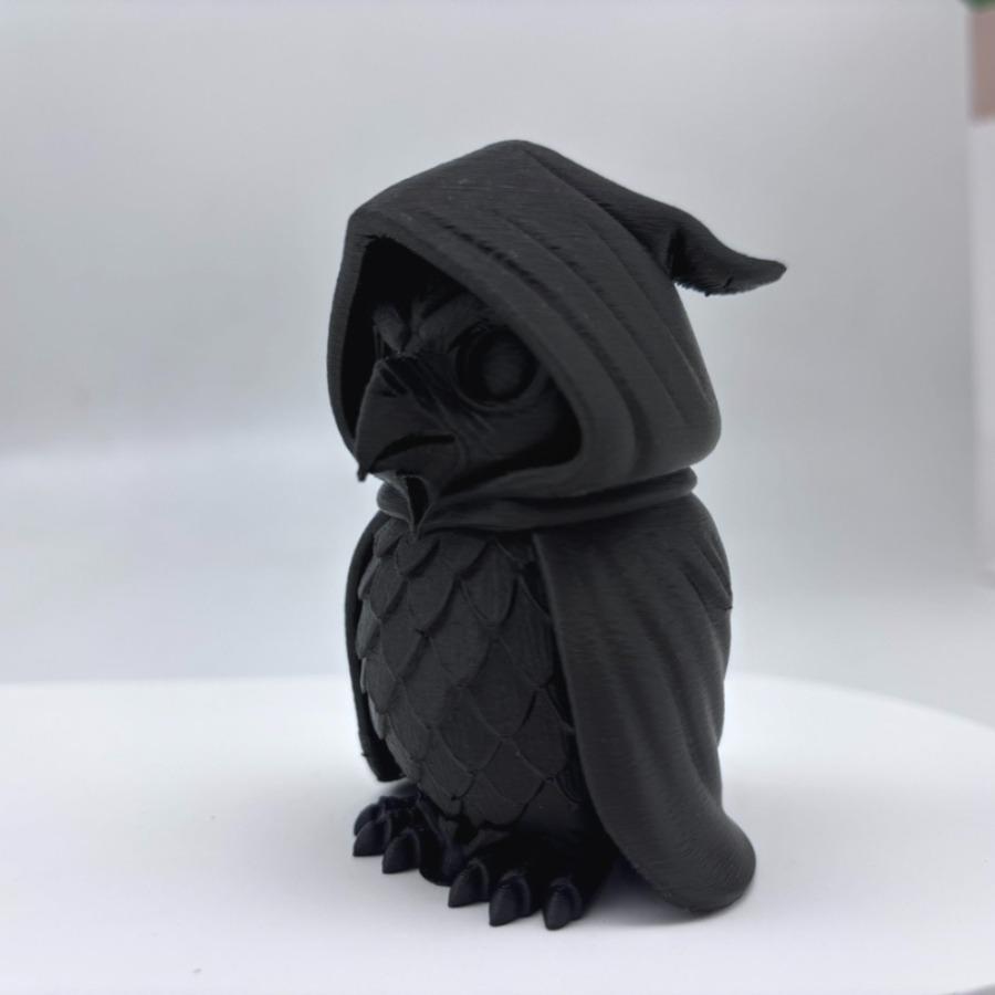3D Printed Cape Owl Statue, Halloween Owl Prank, Ghost Owl, Perfect Home Decoration for Christmas, Indoor/outdoor Display