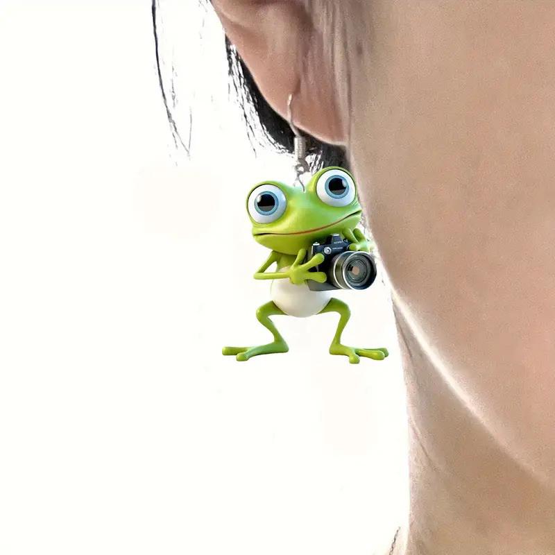 1 Pair Of Frog-Shaped Earrings, Acrylic Cartoon-Patterned Cute Earrings, Creatively Designed Animal Accessories