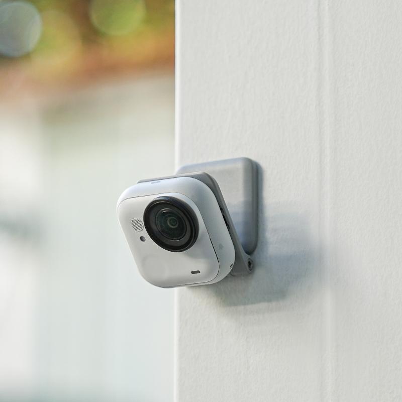 Foldable Magnetic Camera Mount Base with 180Degree Tilt 360°Rotation Quick Release for GO 3S/GO 3 Portable Shoot