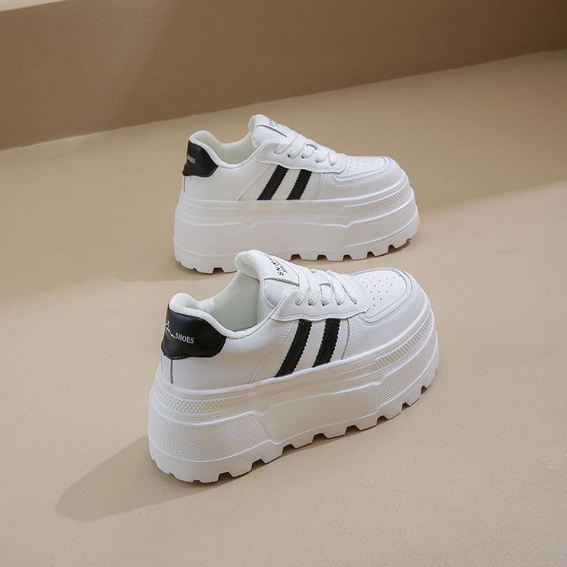 Muffin erhöhende kleine weiße Schuhe dicke Basisplattenschuhe neue kleiner Feenstil zeigt hoch 8CM vielseitige Freizeitschuhe ins Tide