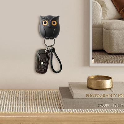 1PC Magnetic Owl Key Holders Self Adhesive Magnets Hold Keychain Key Hanger Hooks Will Open Eyes Home Wall Decorative Hooks