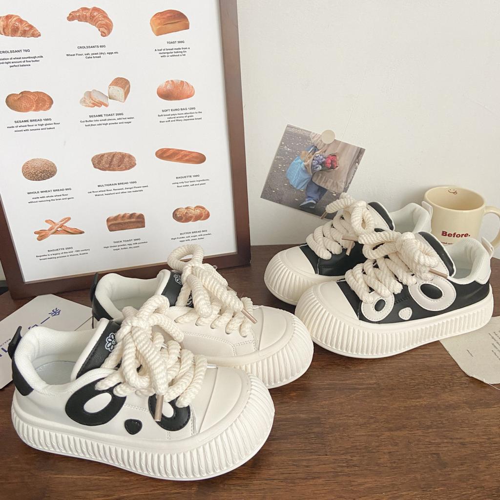 2025 new platform casual shoes board shoes women's black and white panda little white shoes board shoes women ins student tide shoes soft sole