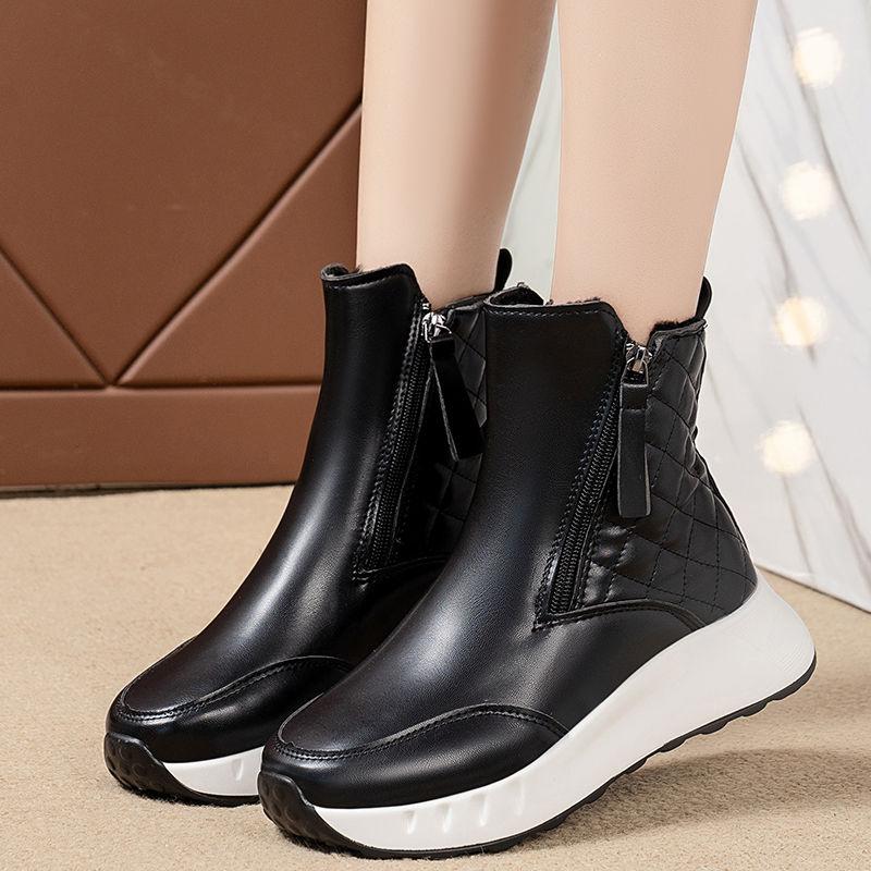 Winter Leather Waterproof Platform Snow Boots for Women Fashion 2025 Novelty Woman Shoes Sale Non Slip Goth New in Plush Ankle