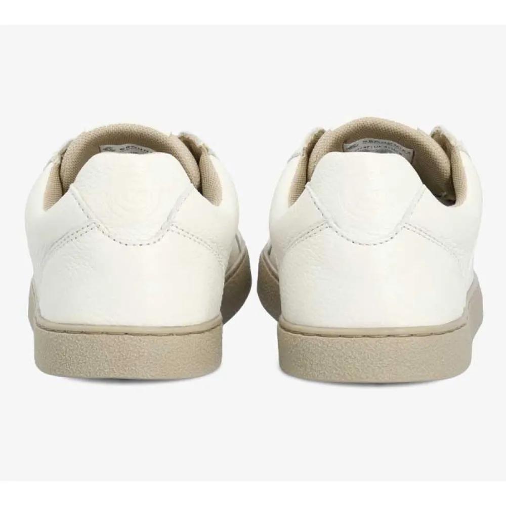 Groundies Sneakers Universe