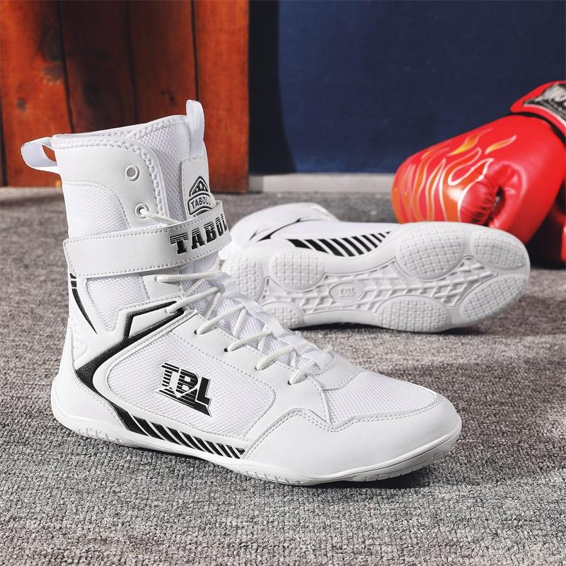 Men's Professional Wrestling Shoes, High Top Combat Boots, Mesh Breathable Men's Sanda Training Shoes Sizes 39-45