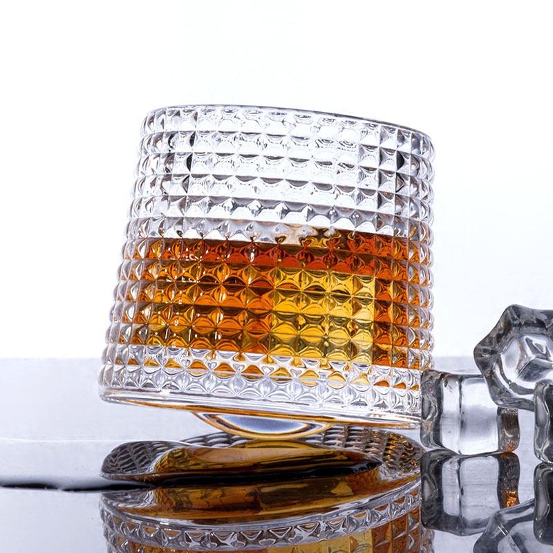 Drehbarer Glasbecher Oberteil Drehbarer Glasbar Whiskeyglas Dekompressionsglas Ausländisches Weinglas Wasserglas
