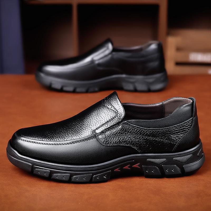 Genuine Leather Men Casual Shoes Soft Sole Comfortable Loafers for Men Fashionable Slip-on Driving Shoes Non-slip Business Shoe