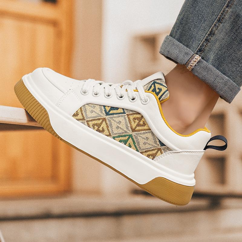 

Men s shoes 2025 new summer breathable casual board shoes platform white shoes trend versatile youth sports shoes 44
